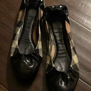 size 6 burberry flats